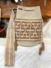 Wayuú Diseño Cordón Lateral Grande 29 x 29