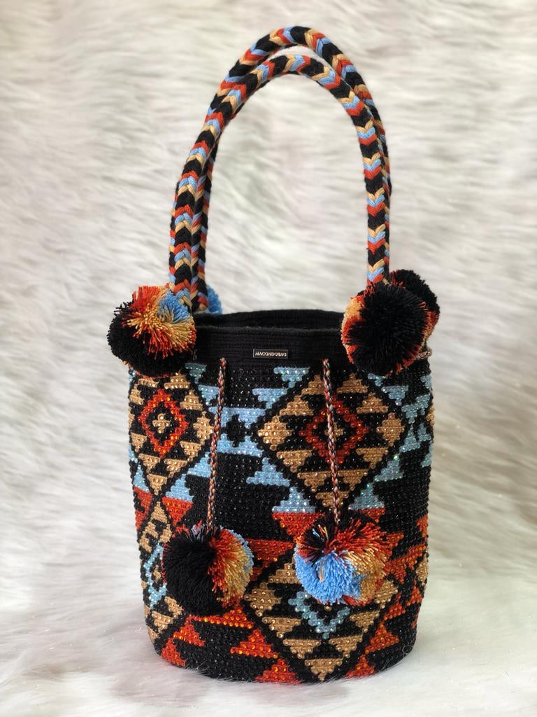 Mochila Piedras Trenza y bolas