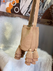 Wayuú 12 Campanas Grande Tradicional 29 x 29