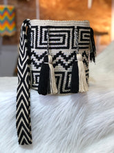 Wayuú Mediana Pedrería 22 x 21