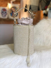 Cilíndric de Mano en Hilo brillante