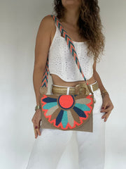 Sobre Exclusive Gaza 17 x 27