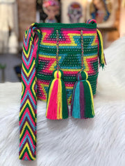 Wayuu Medium Rhinestones 22x21