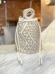 Wayuú Diseño Cordón Lateral Mediana 22x21