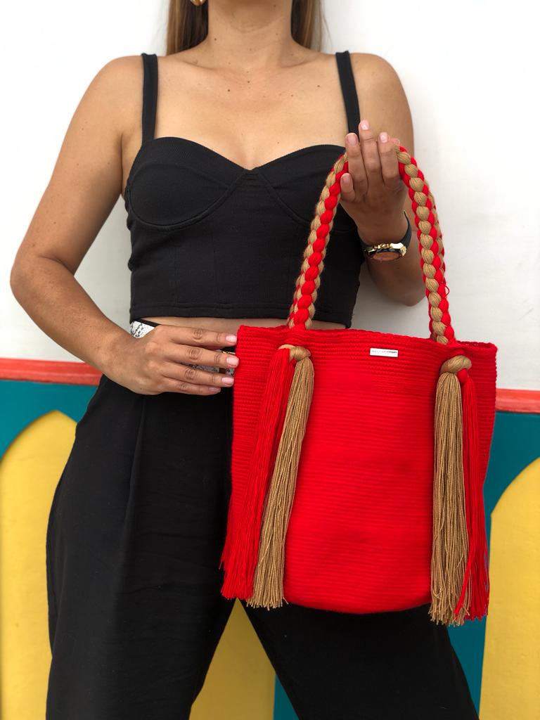 Bolso Wayuú trenza unicolor 29x29