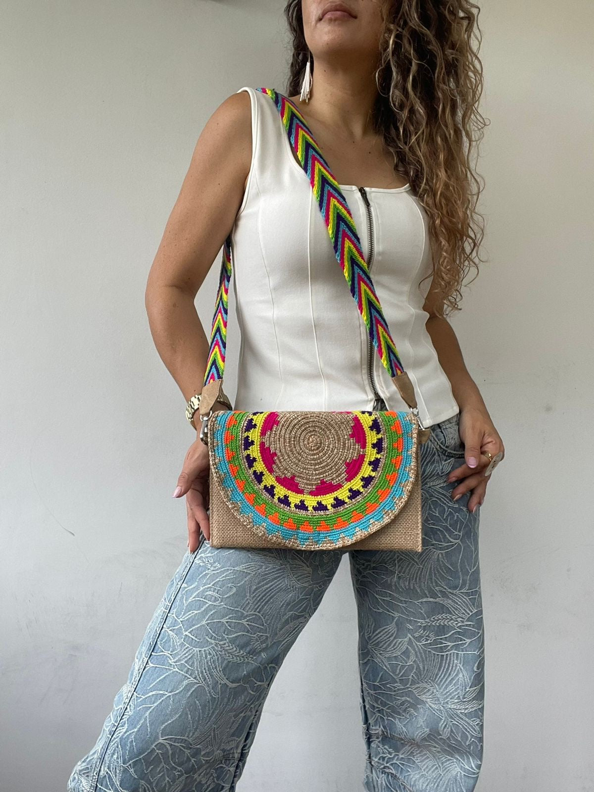 Sobre Exclusive Gaza 17 x 27