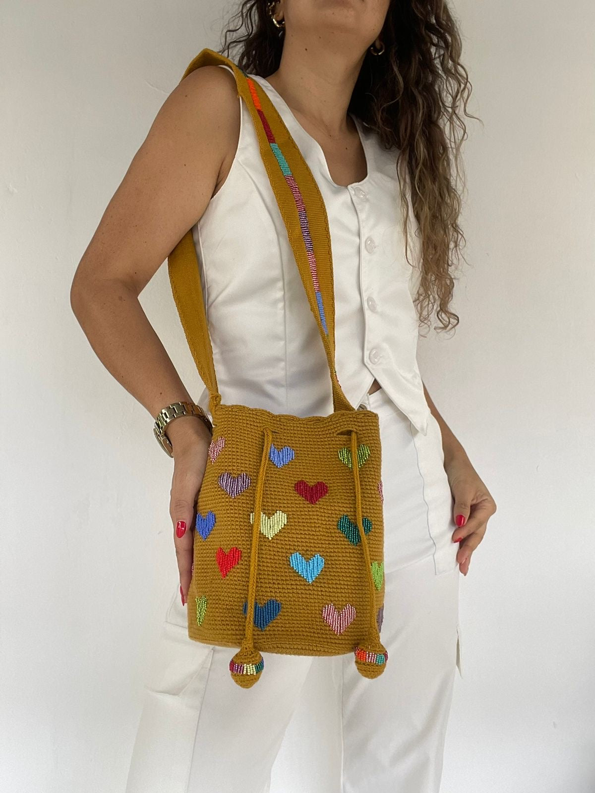 Wayuú Recamada Corazones Mediana 22 x 23