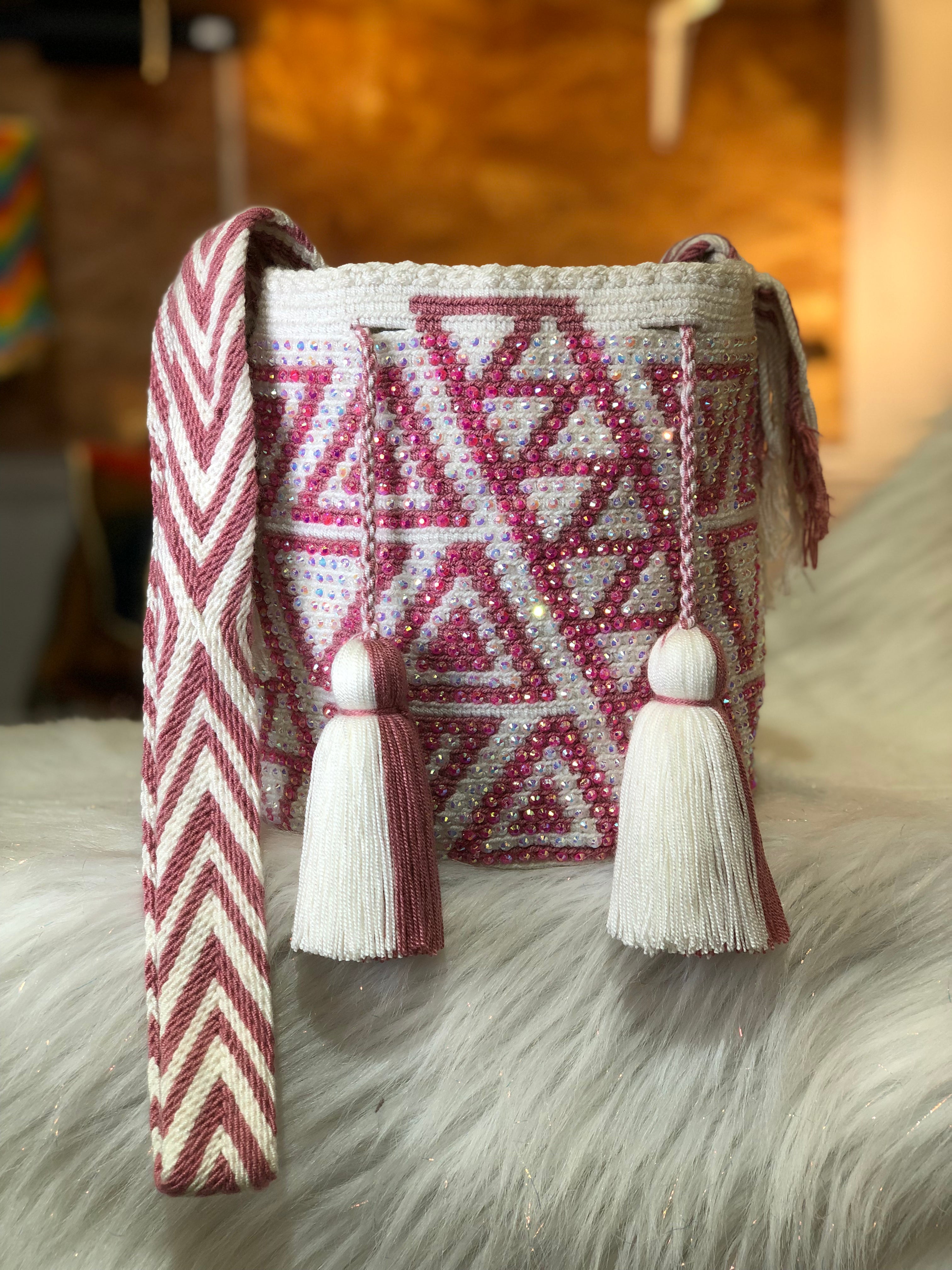 Wayuu Medium Rhinestones 22x21