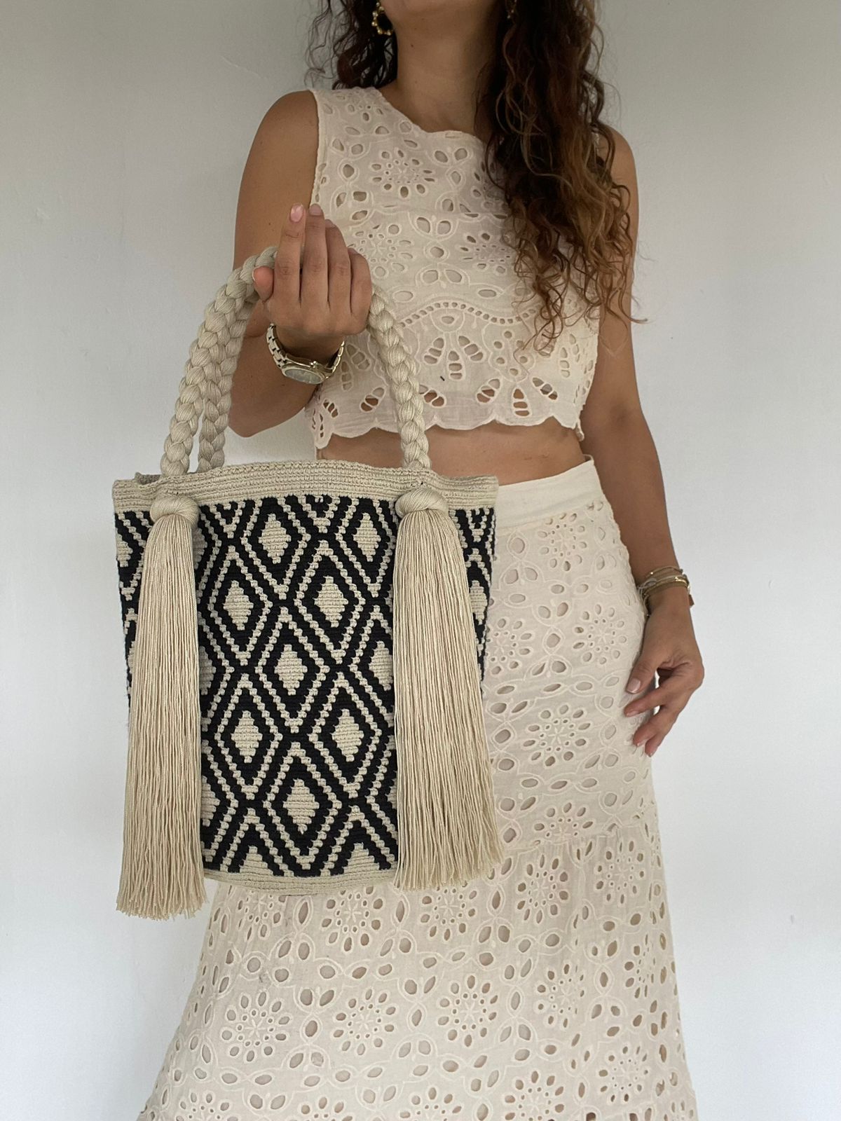 Wayuu braided bag, 29x29 design