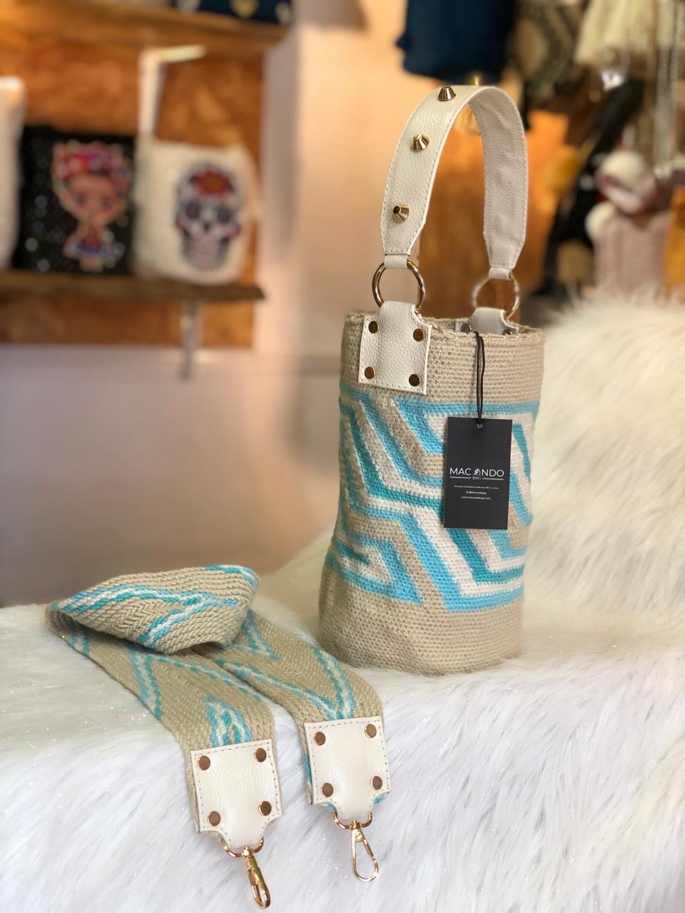 Kankuama Premium Exclusive 22x18 Pensamiento