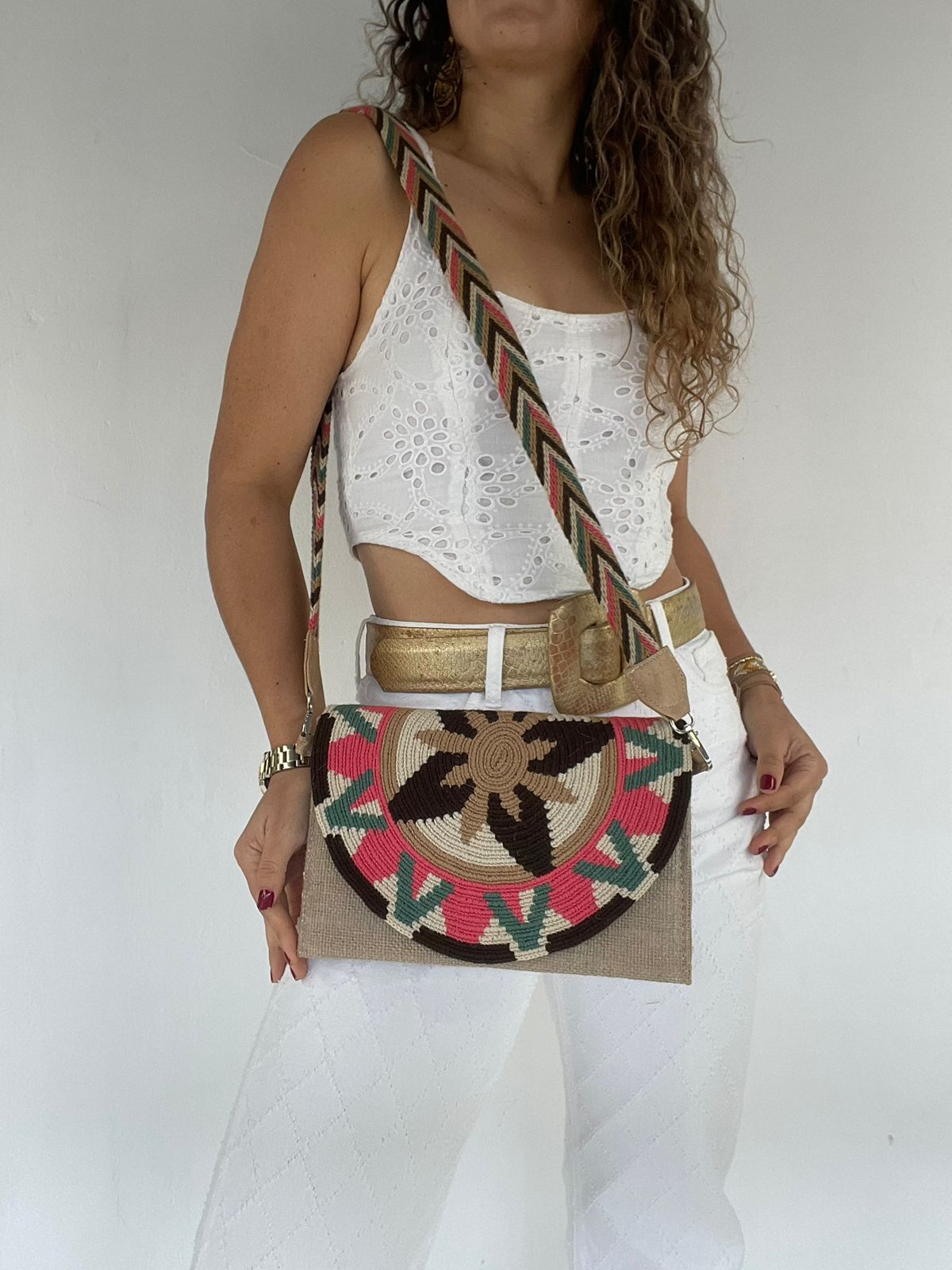 Sobre Exclusive Gaza 17 x 27