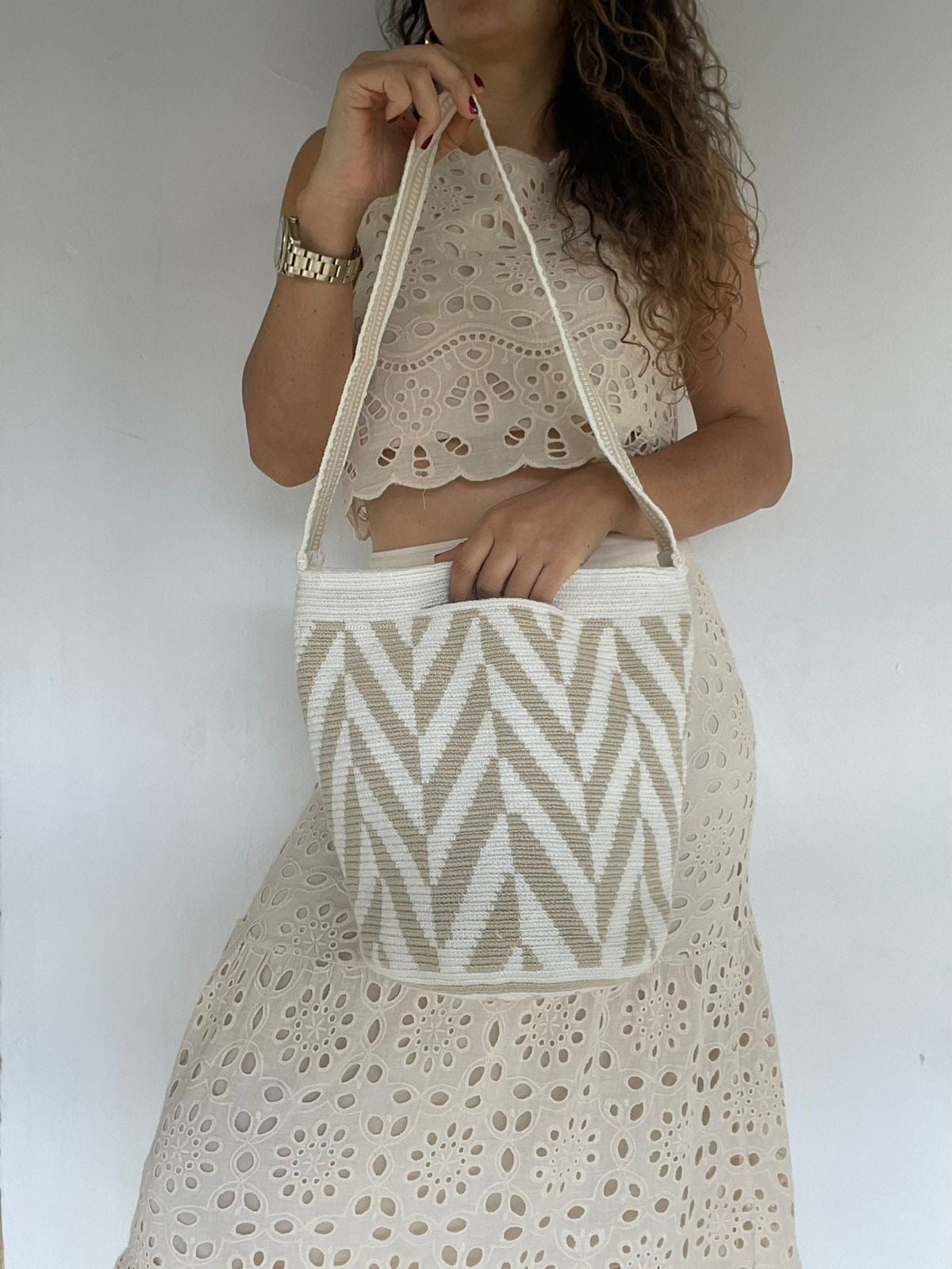 Bolso De Mano y Cargadera 29 x 29