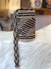 Arhuaca Mini 18 x 16