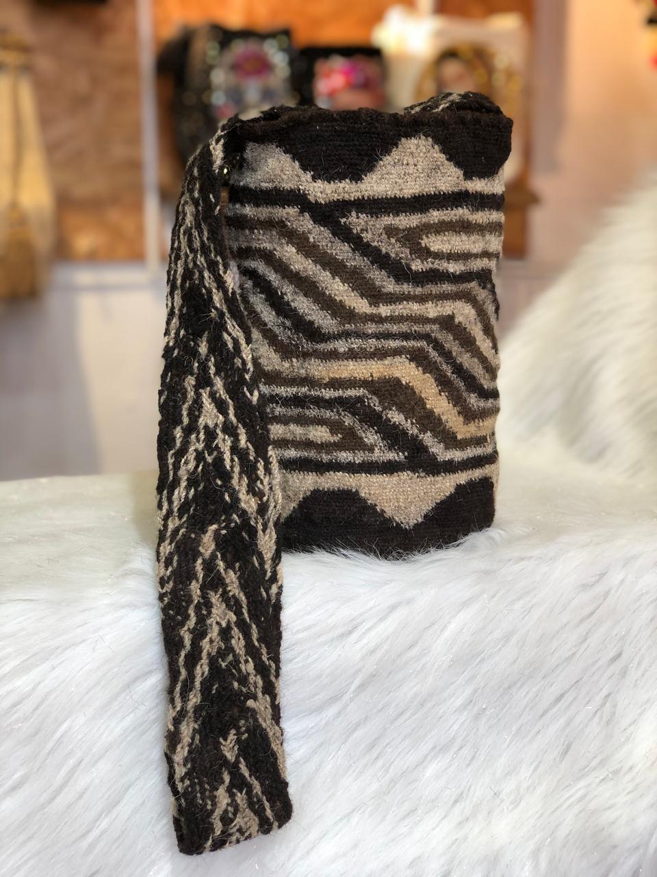 Arhuacas Medianas 26 x 25