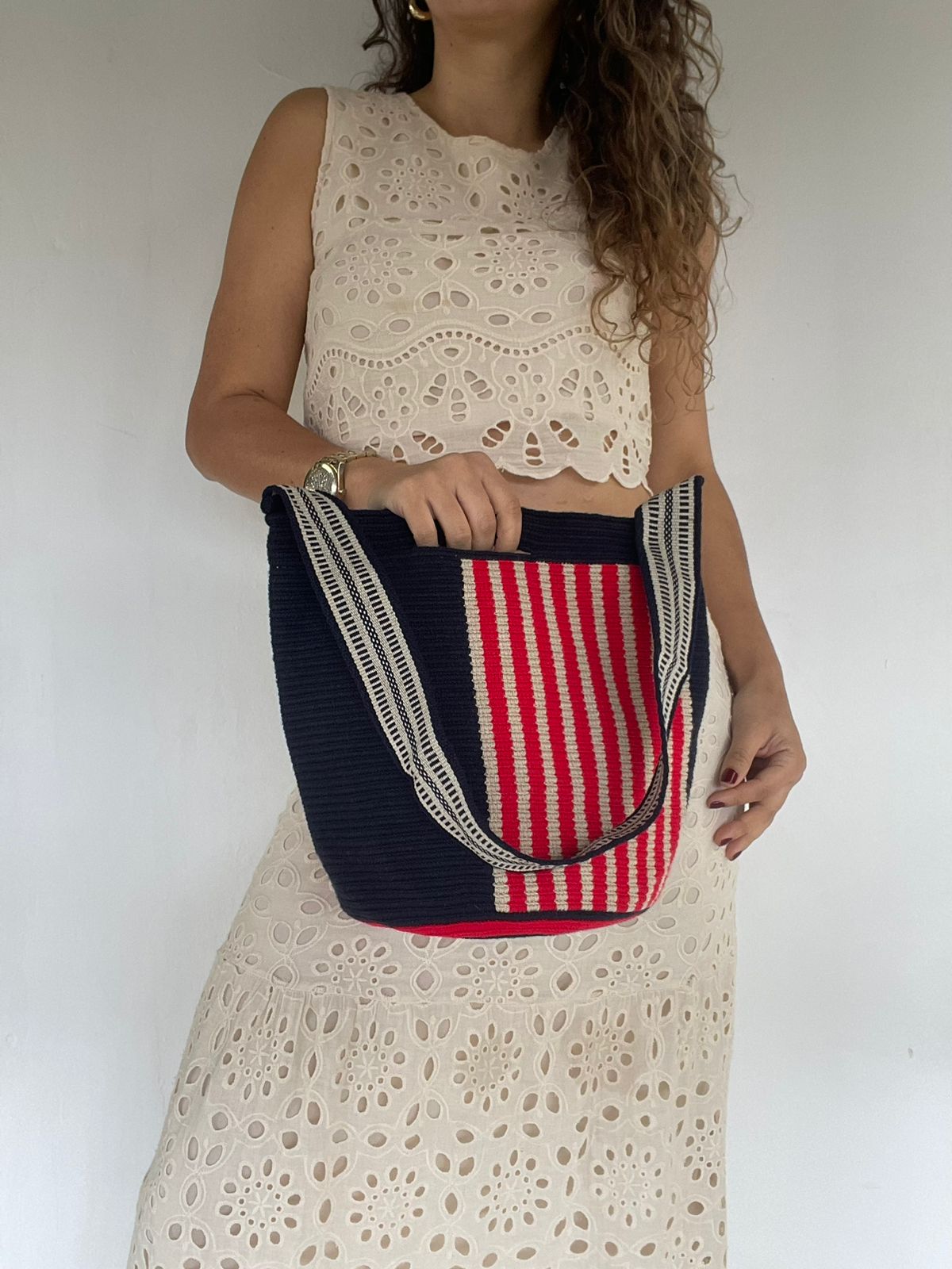 Bolso De Mano y Cargadera 29 x 29