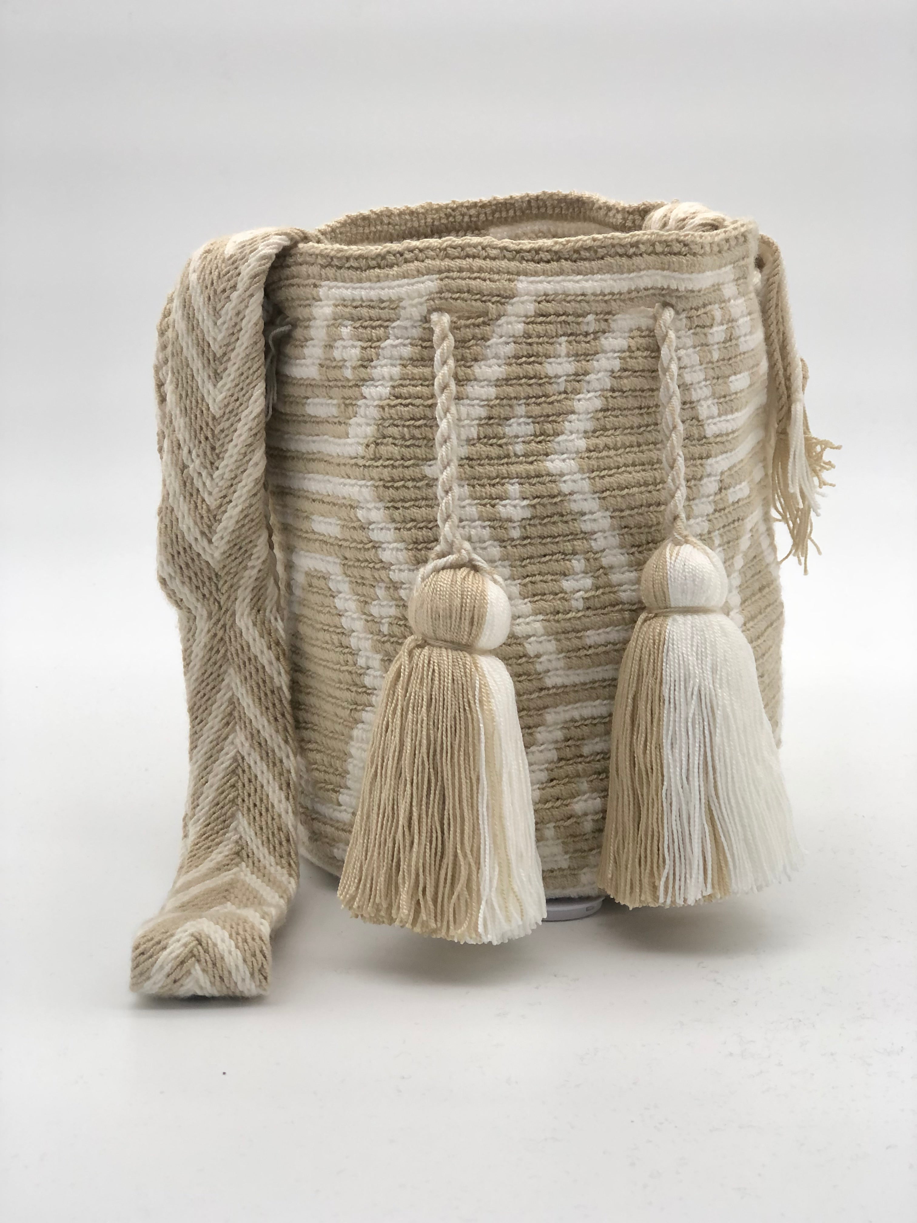 Wayuú Mediana 22 x 21