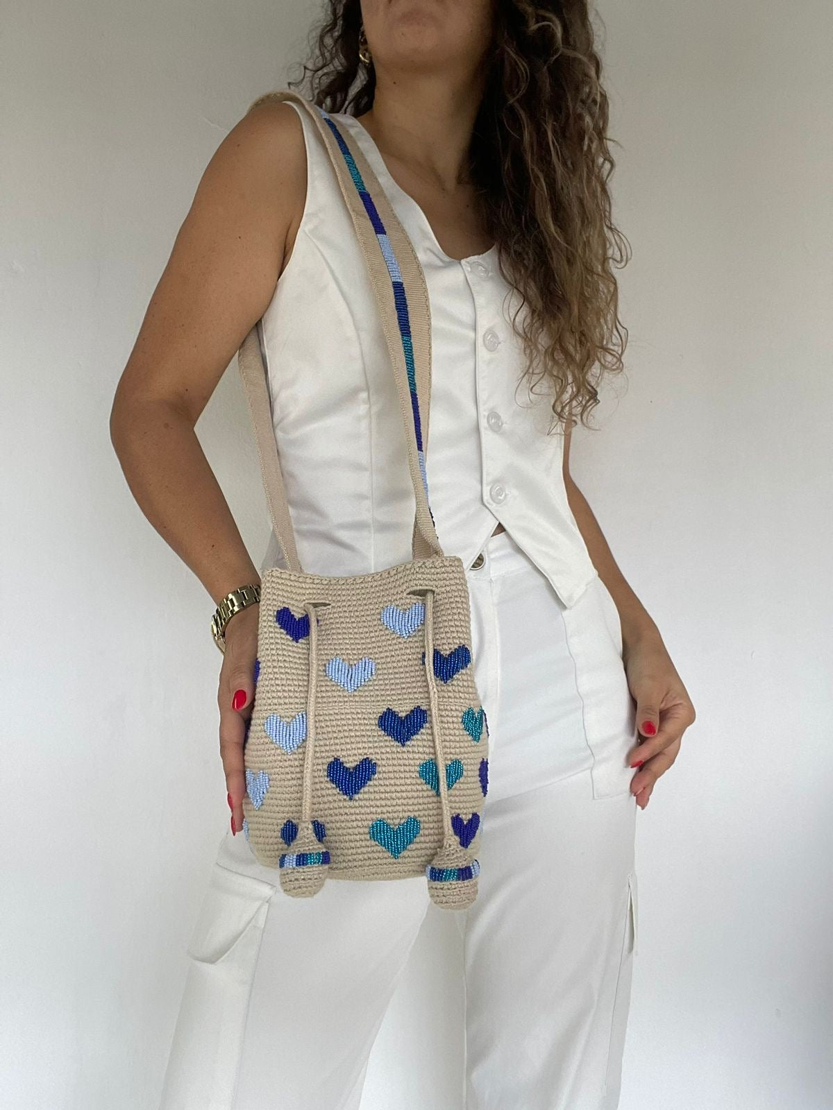 Wayuú Recamada Corazones Mediana 22 x 23