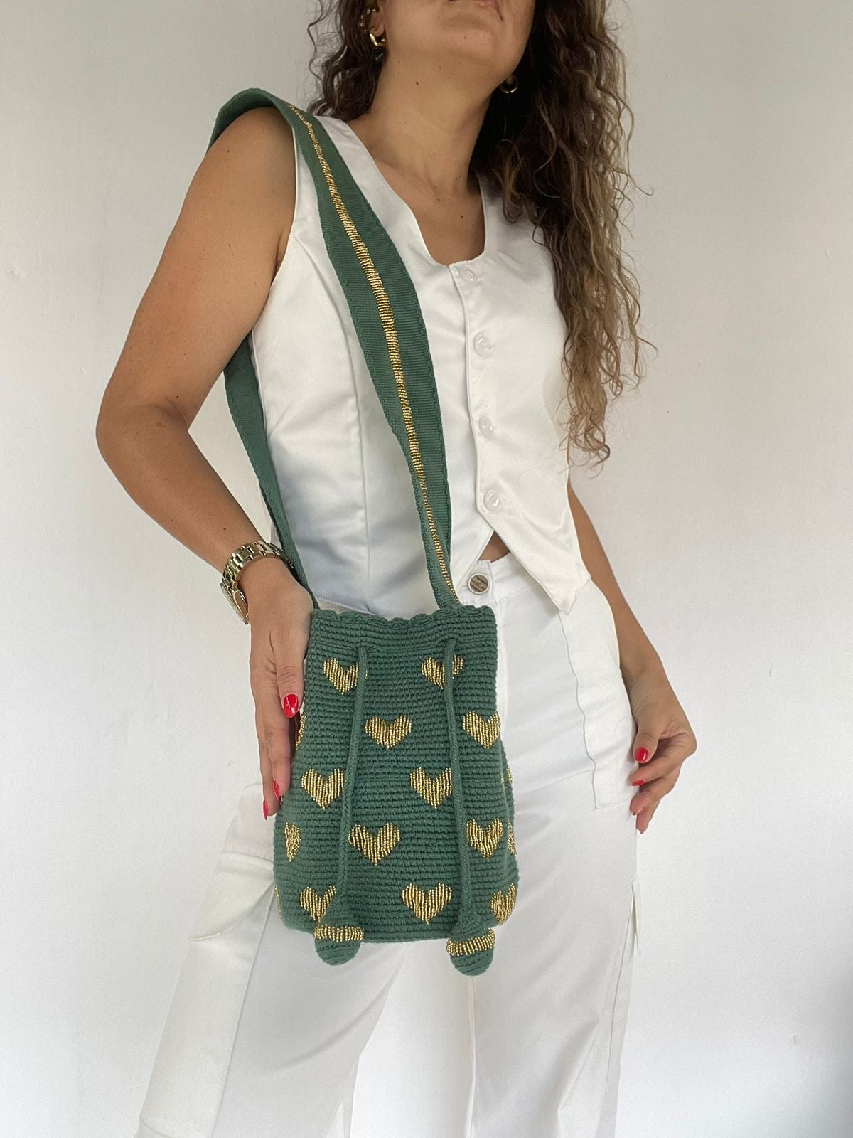 Wayuú Recamada Corazones Mediana 22 x 23