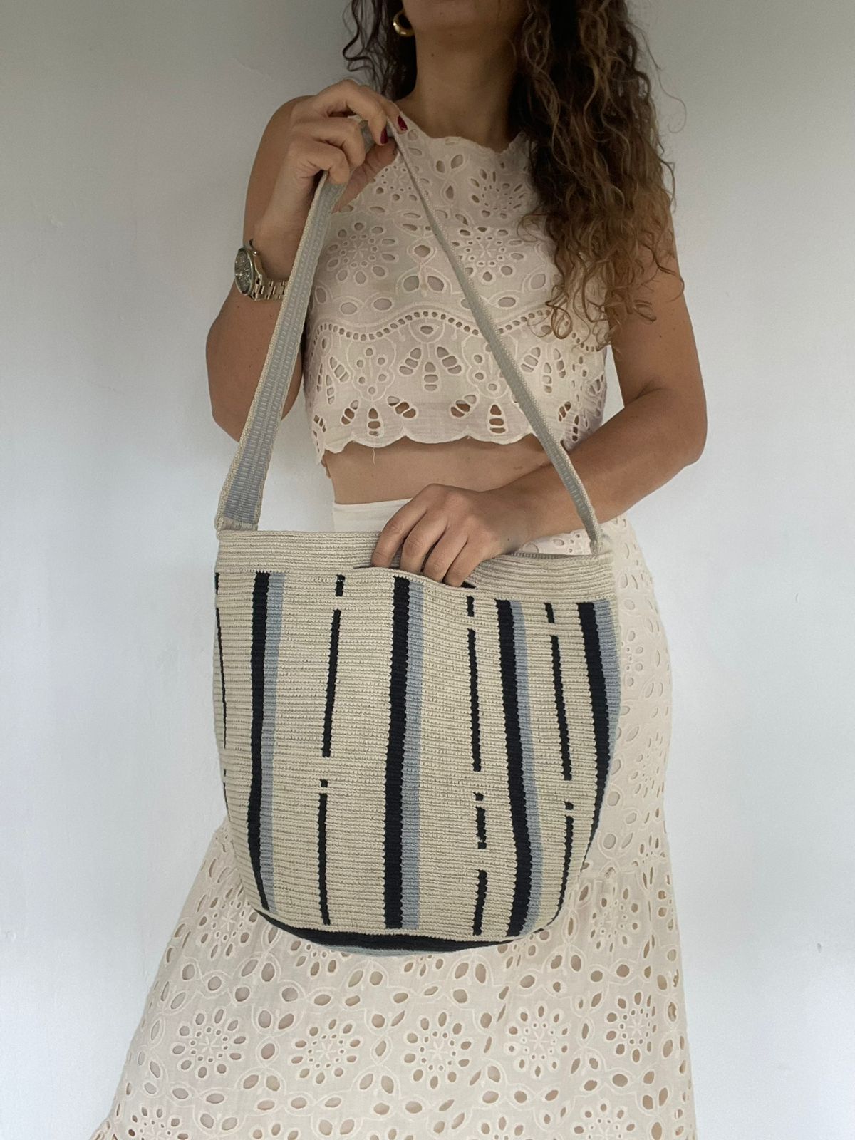 Bolso De Mano y Cargadera 29 x 29