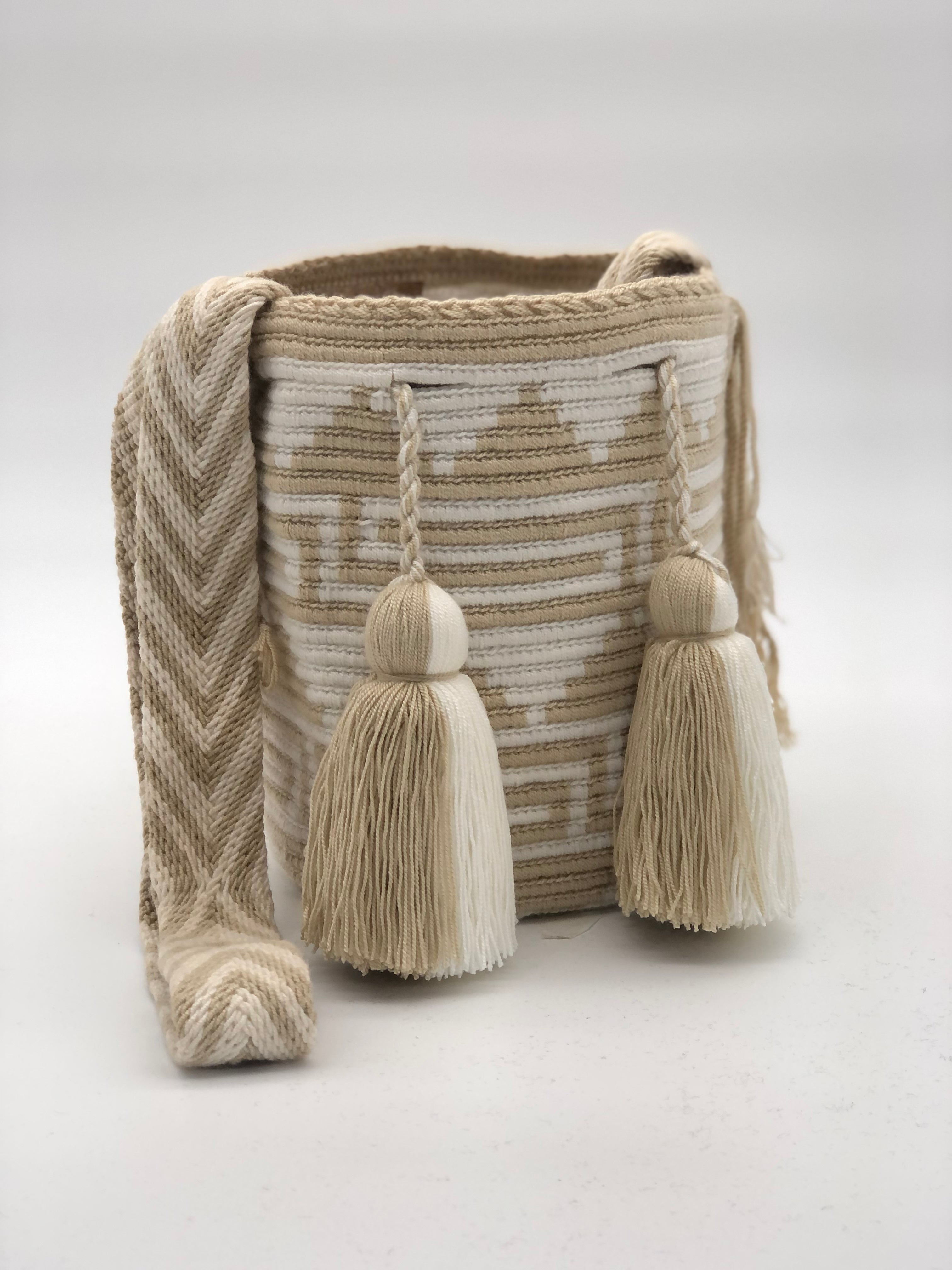 Wayuú Mediana 22 x 21