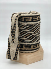 Arhuacas Medianas Premium 29 x 28 Nuevas