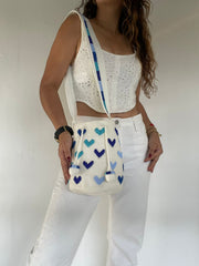 Exclusive Medium Wayuu Hearts Embroidery 22x23