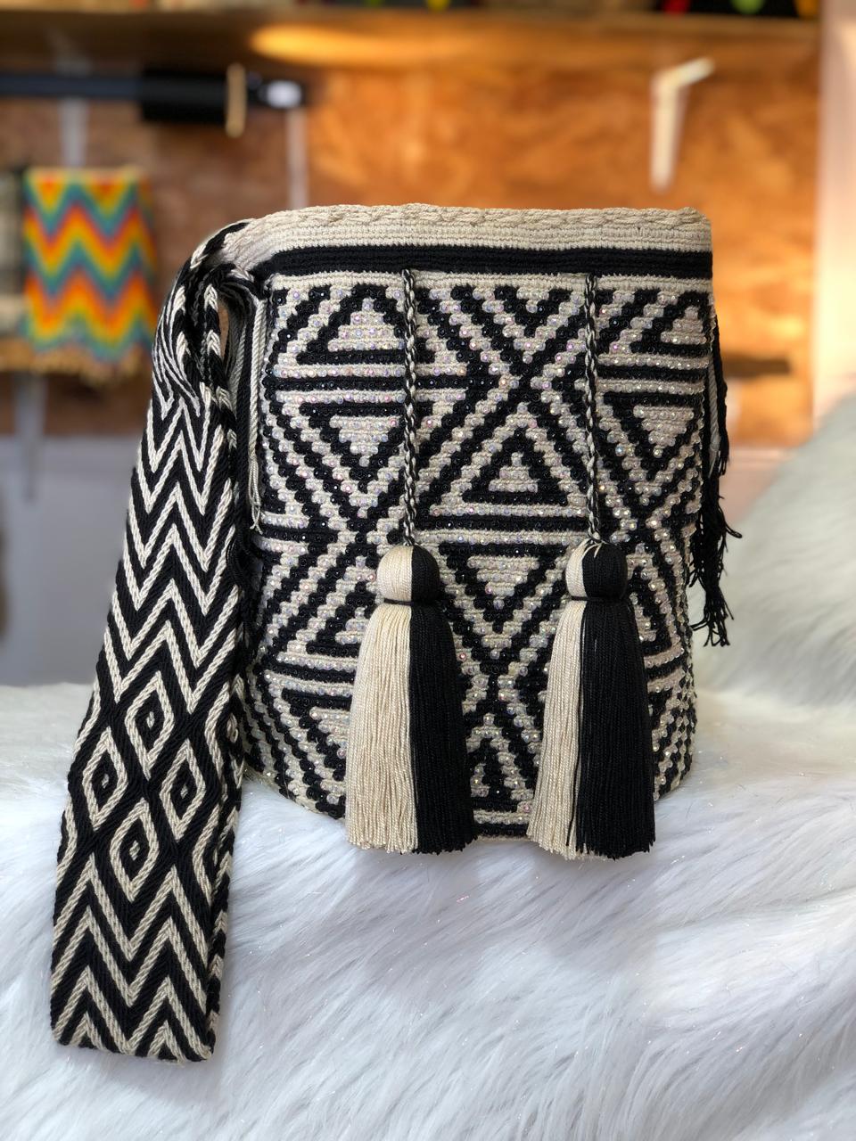 Wayuú Pedrería Grande 29 x 29