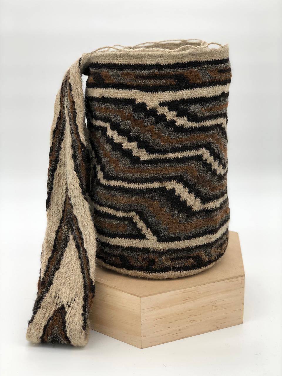 Arhuacas Medianas Premium 29 x 28 Nuevas