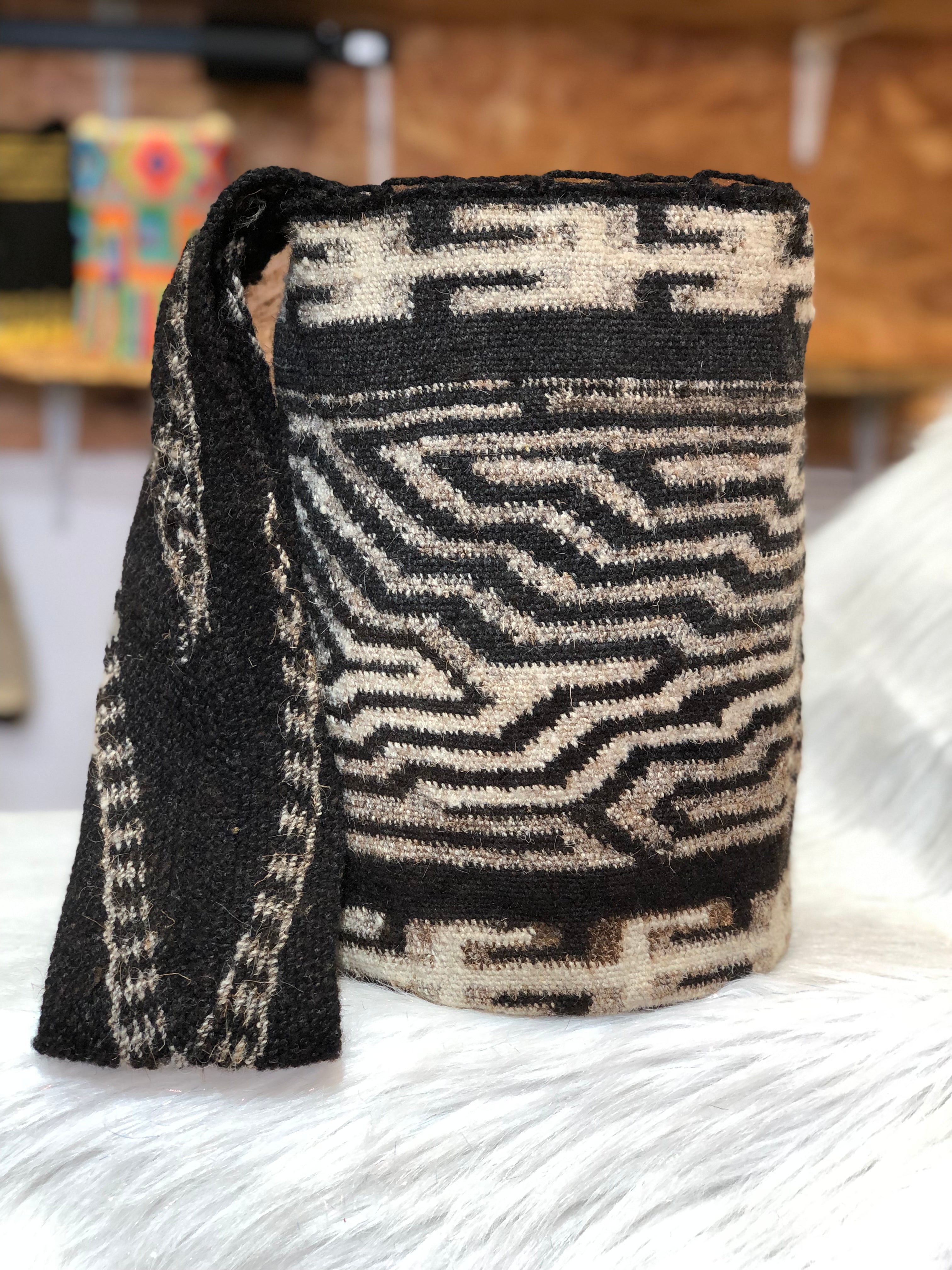 Arhuacas Medianas Premium 29 x 28