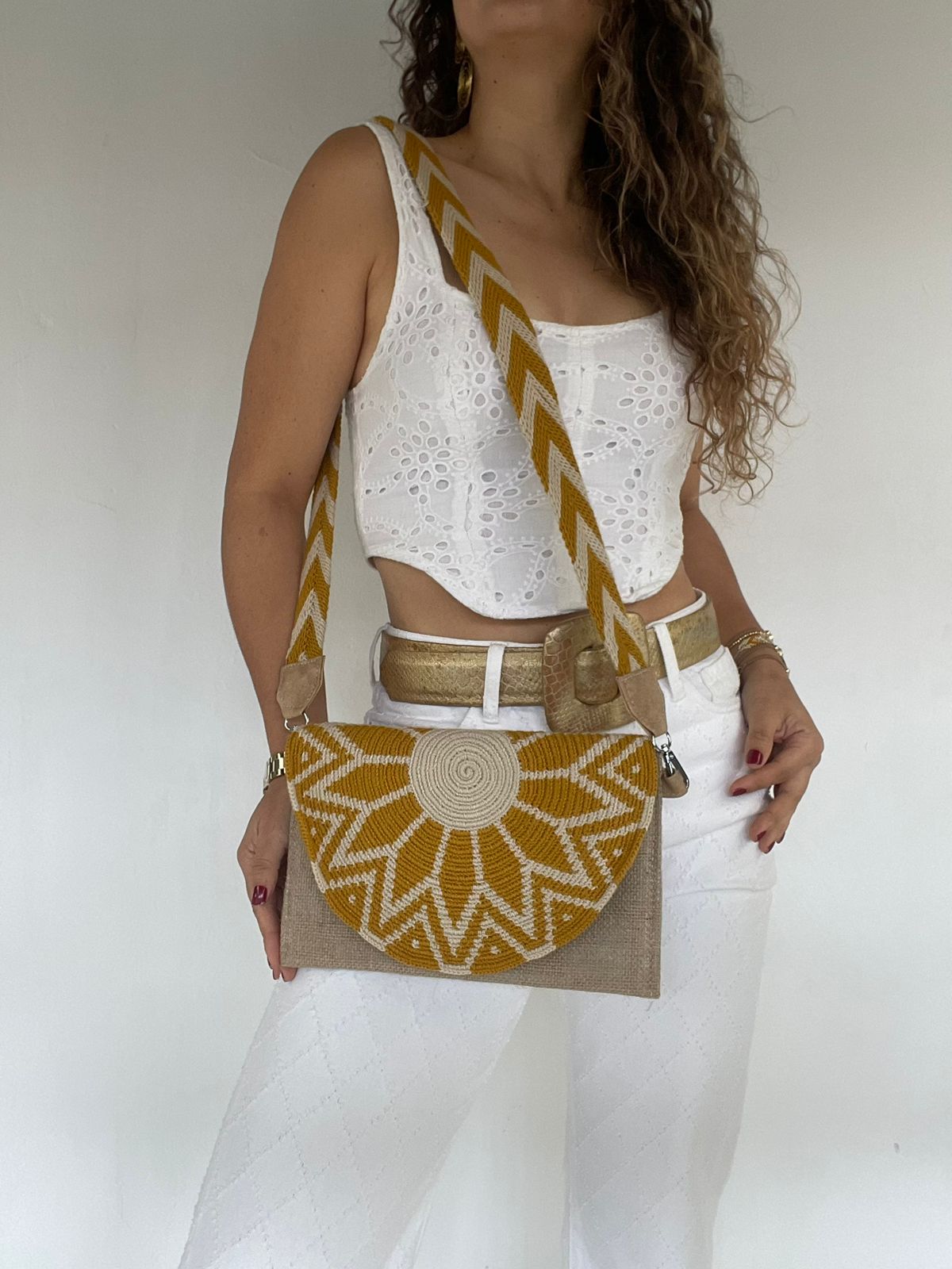 Sobre Exclusive Gaza 17 x 27