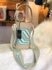 Kankuama Premium Exclusive 22x18 Pensamiento