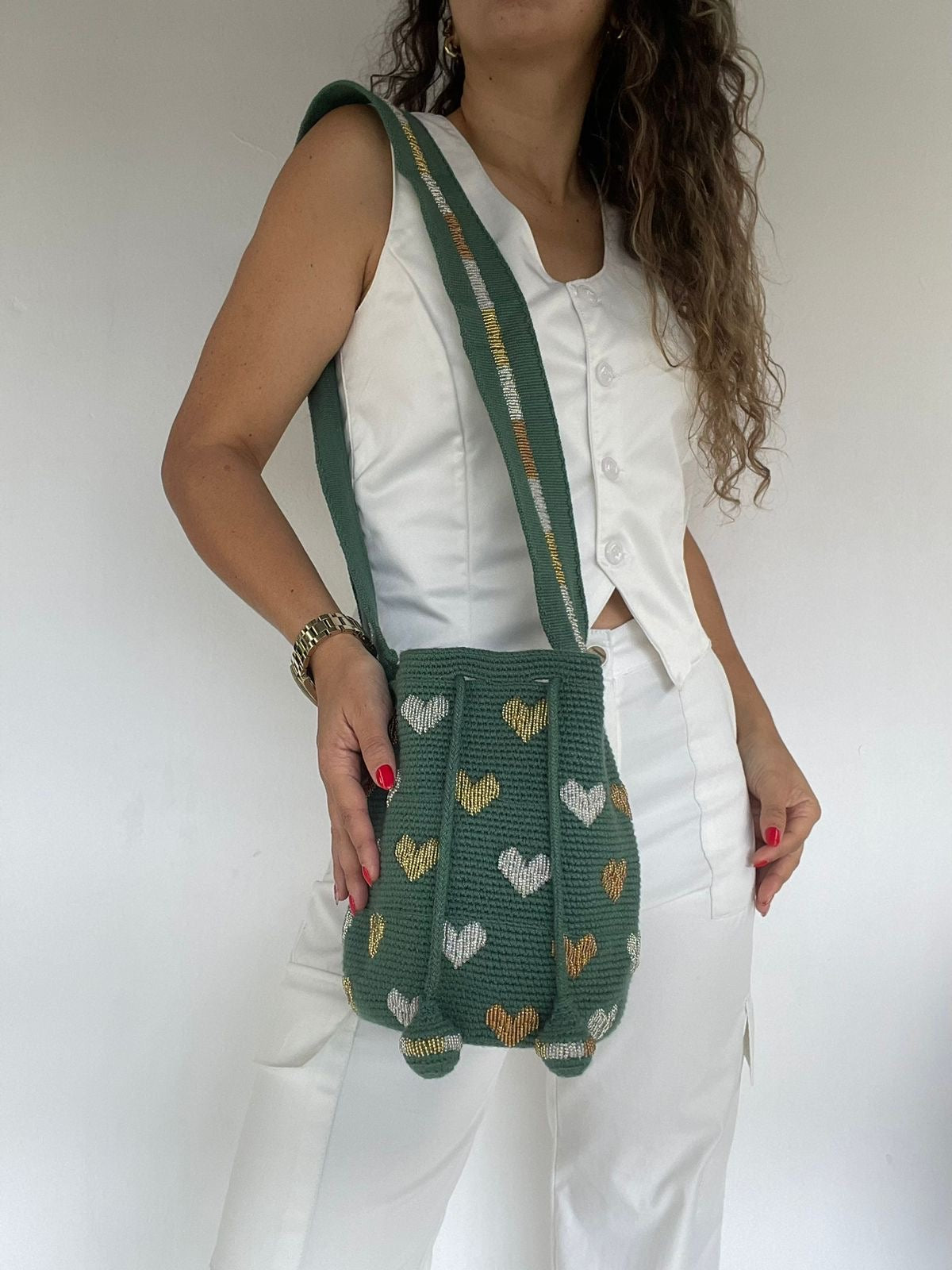 Wayuú Recamada Corazones Mediana 22 x 23