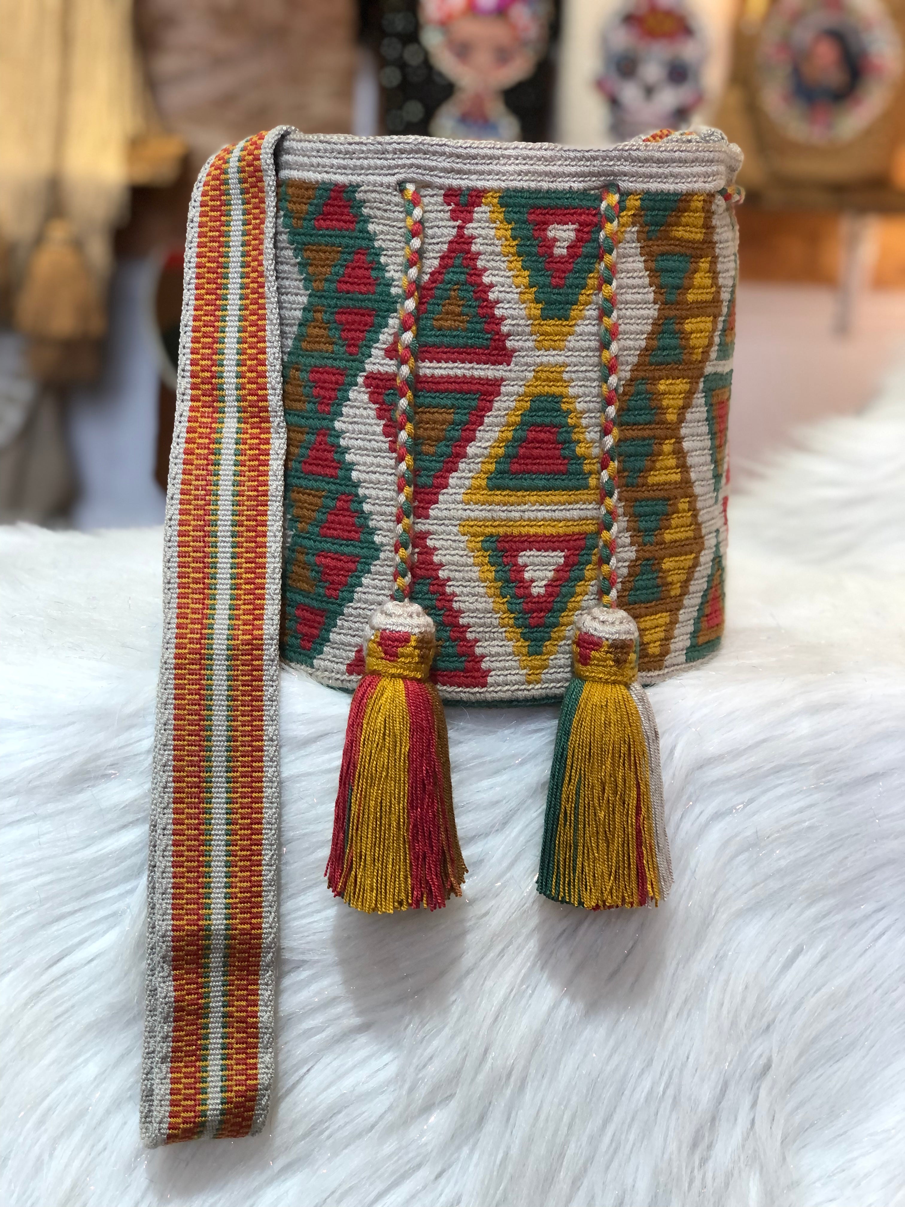 Wayuú Mediana Diseño Exclusive 22 x 21