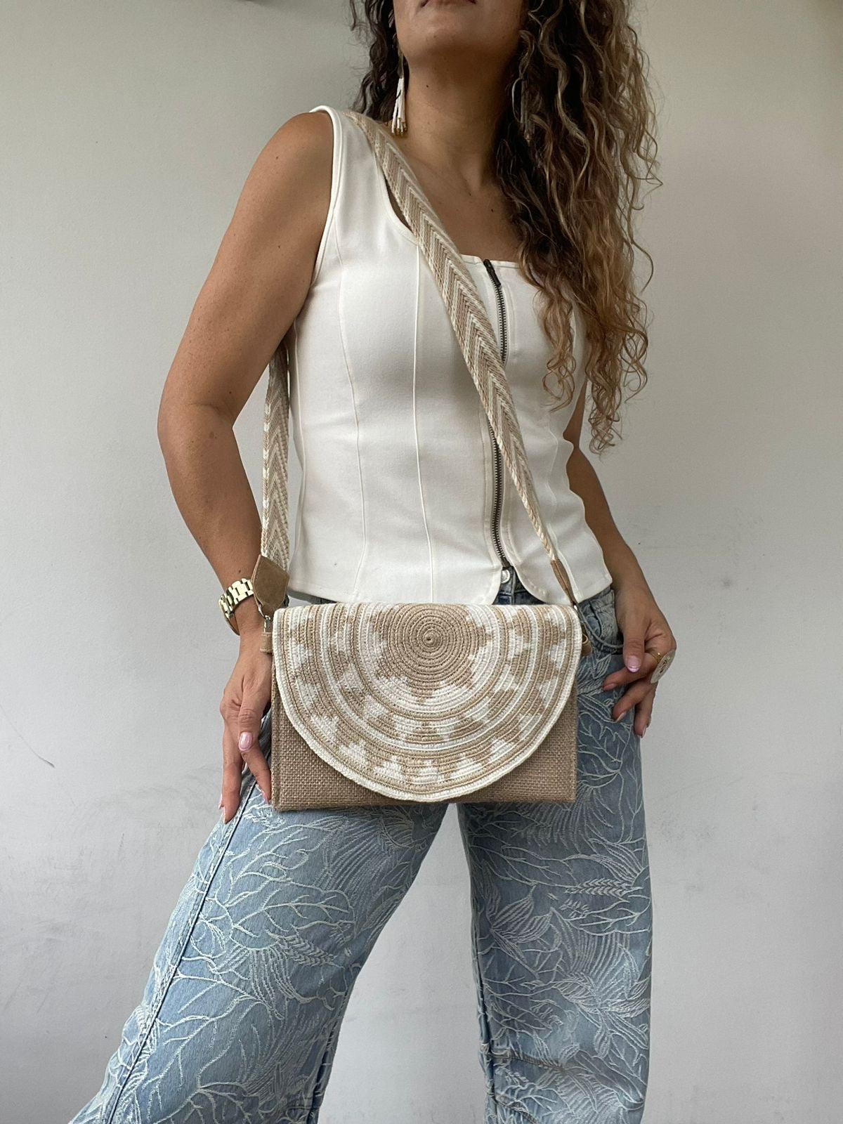 Sobre Exclusive Gaza 17 x 27