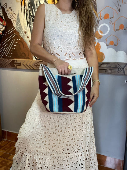 Bolso de Mano y Cargadera