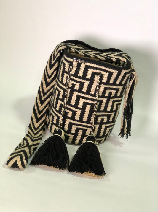 Wayuú Mediana 22x21
