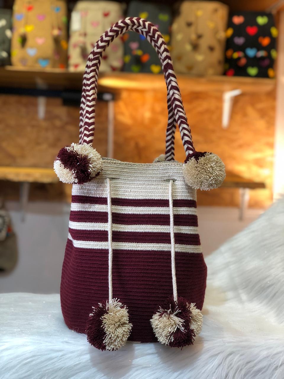 Wayuú Trenza y Borla 29 x 29