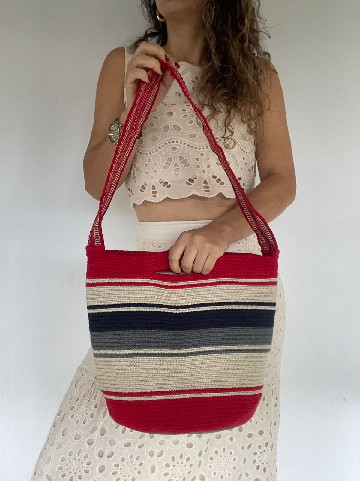 Bolso De Mano y Cargadera 29 x 29