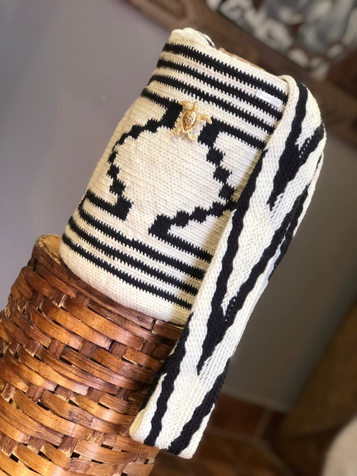 Tinaja Con Prendedor Pequeña 22 x 18