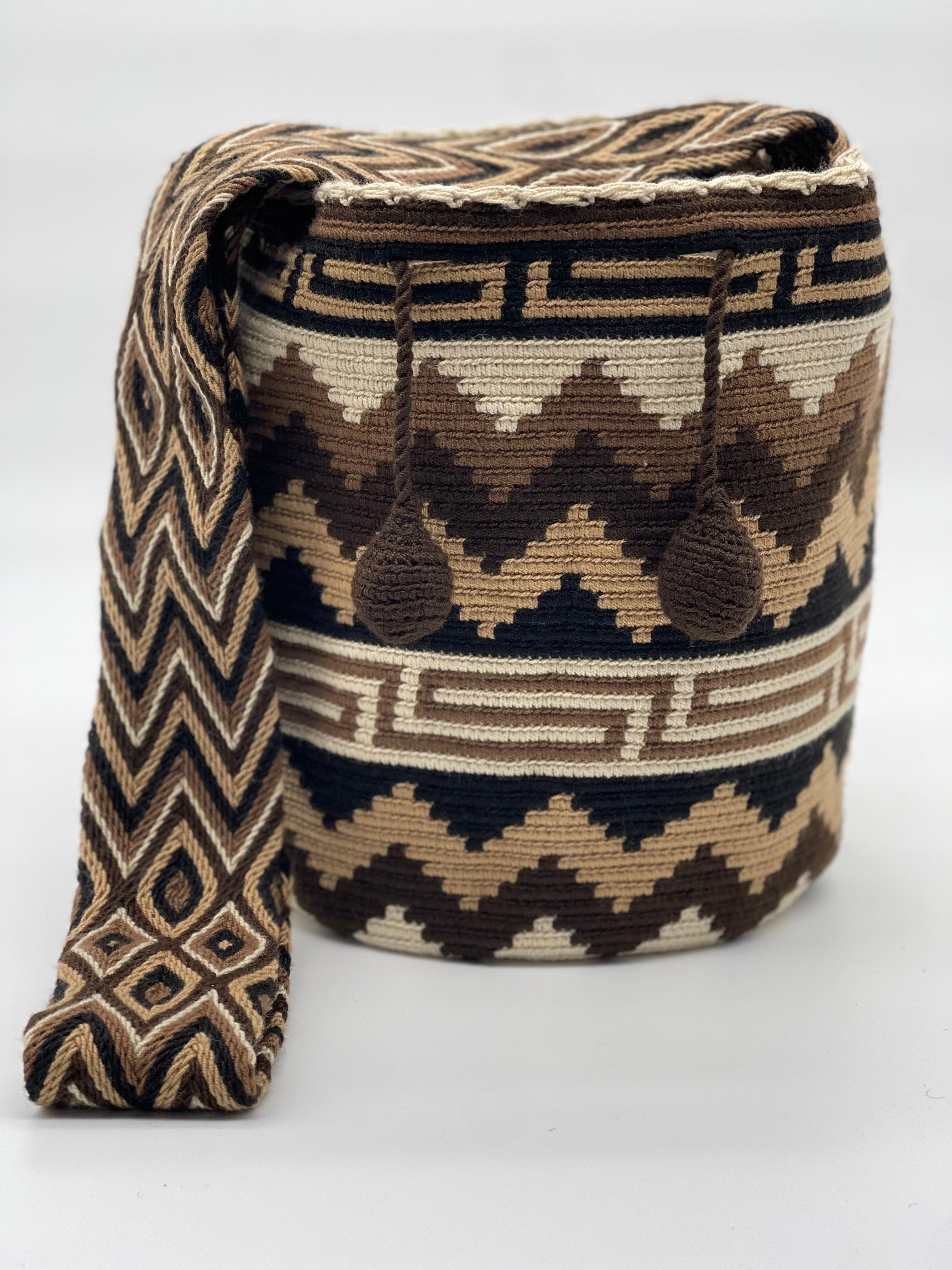 Wayuú hombre diseño 29x29