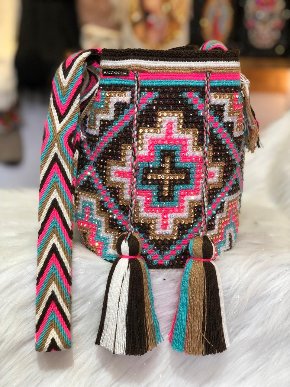 Wayuú Mediana Pedrería 22 x 21