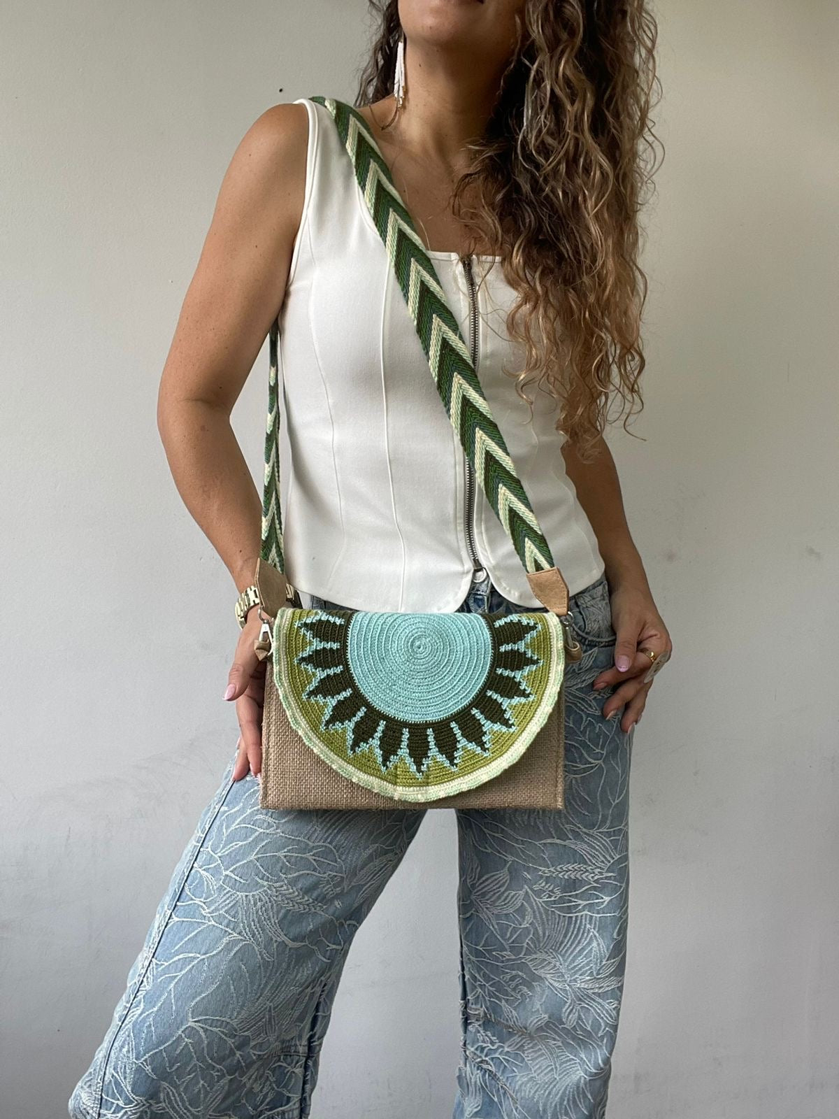 Sobre Exclusive Gaza 17 x 27