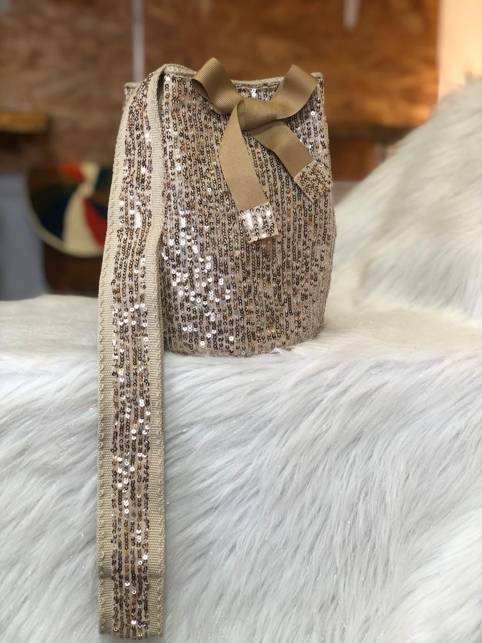 Contemporary Sequins Medium