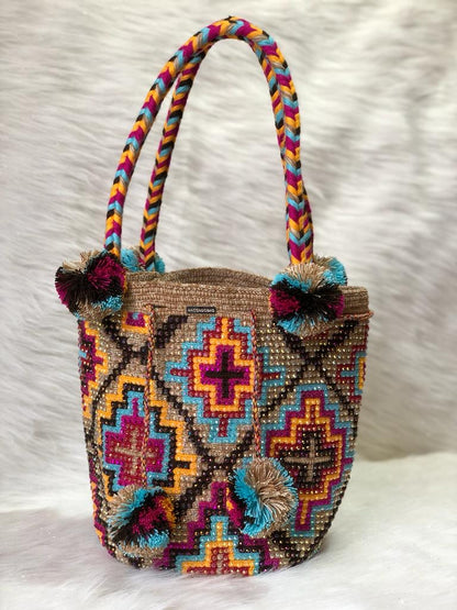 Mochila Piedras Trenza y bolas