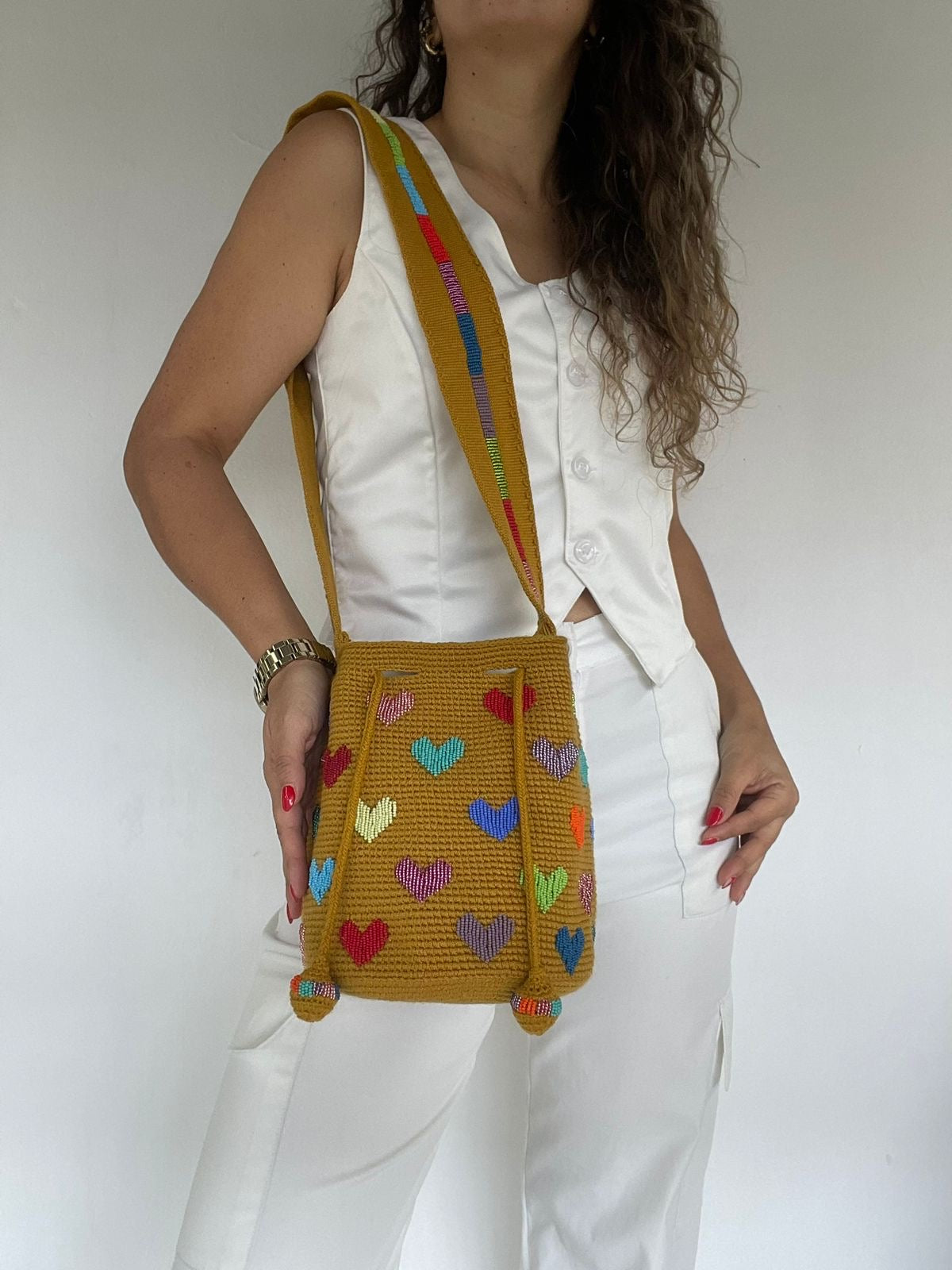 Wayuú Recamada Corazones Mediana 22 x 23