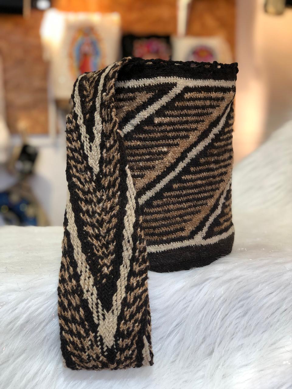 Arhuacas Medianas 26 x 25