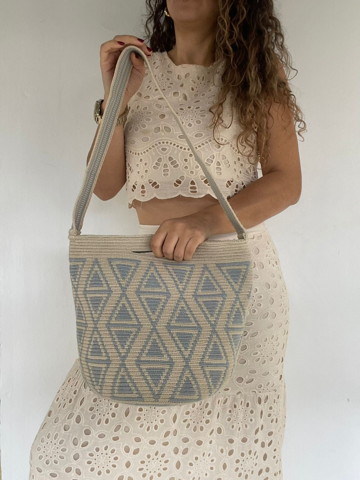 Bolso De Mano y Cargadera 29 x 29