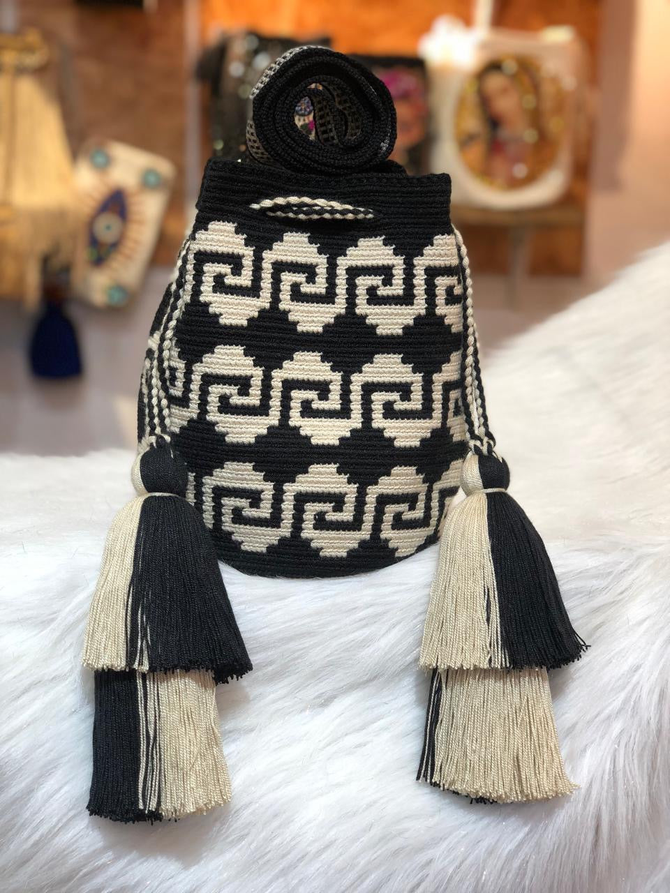 Exclusive Medium Bells 22x21