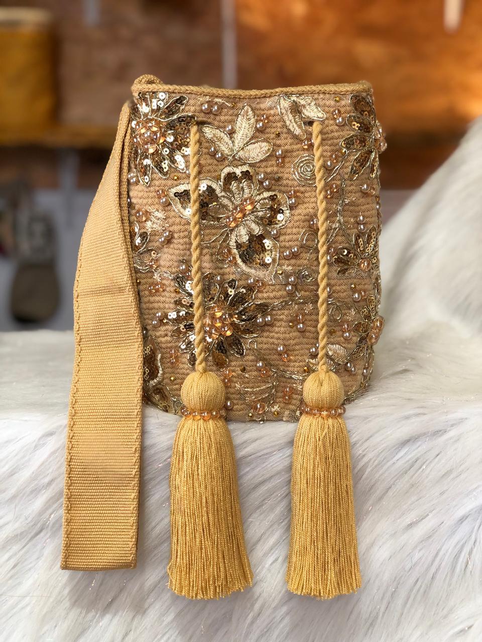 Recamada Mediana Wayuú 22 x 22