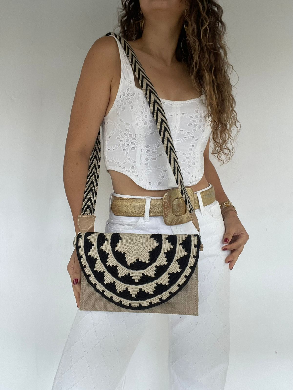 Sobre Exclusive Gaza 17 x 27